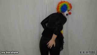 Ivystarshyne Stinky Clown Farts  IvyStarshyne  Manyvids-5