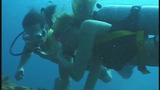 SexUnderwater e0052 Sea Slurper Hunters of the Great White (mp4)-0