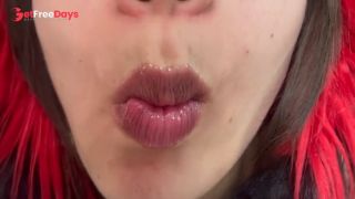 I make phlegm faces ASMR-5