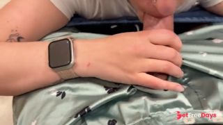 Horny Stepsis Gives Sloppy Kitchen Blowjob sneaky BJ-4