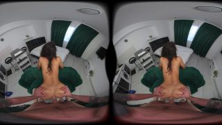 Behind The Maid - Gear VR-4