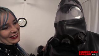 Latex 2761-AliceModeNarrMummanPart4-1