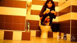 Toilet Indoor - hz 22776,  on voyeur -7