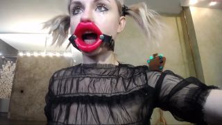 video 6 7674 RED LIPPSTICK MASK BDSM RED LIPPS on femdom porn penny barber bdsm-1