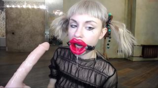 video 6 7674 RED LIPPSTICK MASK BDSM RED LIPPS on femdom porn penny barber bdsm-8