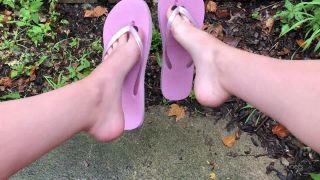 free porn clip 34 emma butt foot fetish feet porn | Watch Free Porno Online – leiafishnets 10-08-2019-9485761-wet pink flip flops (MP4, HD, 1280×720) | feet-2