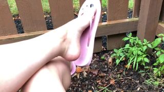 free porn clip 34 emma butt foot fetish feet porn | Watch Free Porno Online – leiafishnets 10-08-2019-9485761-wet pink flip flops (MP4, HD, 1280×720) | feet-5