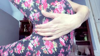 adult xxx video 42 Mommy Leggings Sniff My ass on big ass porn big ass booting-0