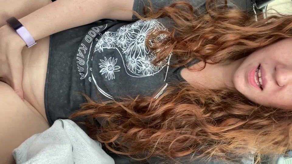 Onlyfans - sexyshmexie - Quick orgasm before the gym - 03-01-2021