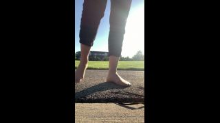 Freckled Feet22-06-2020 - ublic   dirty   nylons  I know one of y$all-2