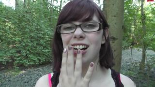 online video 9 Lilly-Loveshot - Spaziergänger abgefickt  - amateur - german porn amateur sister-9