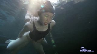 SexUnderwater e0424 The Swimmer (mp4)-7
