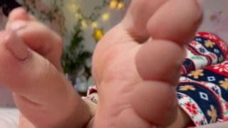 free video 48 sissy fetish Cutielanalova - Cute Feet Joi - FullHD 1080p, fetish on fetish porn-0