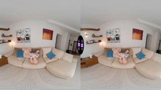 VR Heat: Molly Stone's 4K Teen Reading Solo! 💥 Oculus|Vive-1