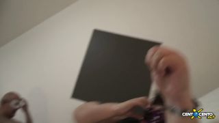 Centox 22 07 11 Vanessa E La Coppia E La Cappella Mi Scoppia i TALi AN XXX 720p MP4 - Ma Mi - Coppia-0