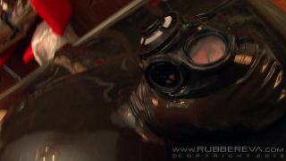 rubber_latex_343116-8