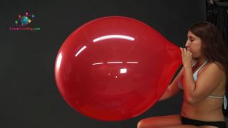 Custom Fetish - Natasha Blow Pops a 24 inch balloon - Fetish-7