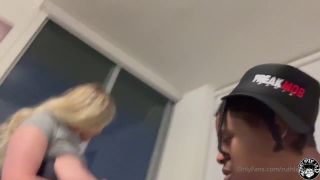 Anal porn Aria Six Takes Lil D’s BBC On The Couch Aria Six-3