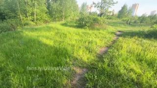 Amateur Beautiful student sucks cock in the park and is not afraid to be noticed-0