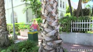 7117 Avona Dominica Amateur Blonde Pussy Squirts From A Good ...-1
