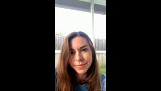 Kateelife Kateelife Flaunts Bare Body On Cam -6