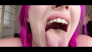Anya Ivanovna - nya ivanovna post smoking mouth tour-6