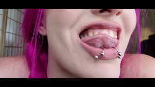 Anya Ivanovna - nya ivanovna post smoking mouth tour-8