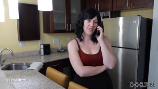 Ivystarshyne Scared Realtor  IvyStarshyne  Manyvids-1