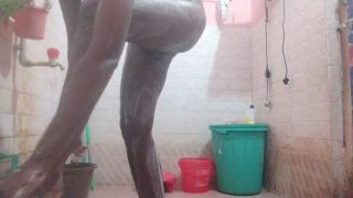 Tamilteninchesbbc - Tamil10inchesBBC sexy bath show-6