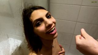 Mila - Hase - PERVERS - Der nasseste Blowjob meines Lebens - Amateur-9