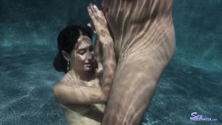 SexUnderwater e0644 Little Fox (mp4)-0