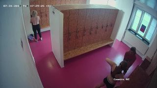 Online Voyeur –  Hidden-Zone Locker – hz Lo1998 - hidden-zone-2
