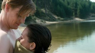 Eva van de Wijdeven – De laatste dagen van Emma Blank (2009) HD 1080p - (Celebrity porn)-1