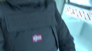 VicAlouqua2017 02 04 brunette teen masturbate in ski lift 720p-5