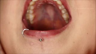Custom Fetish - Pearl s Shows You Her Mouth - Fetish-5