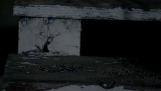 Laura Vandervoort, Amber Cull – Bitten s01e01 (2014) HD 1080p!!!-8