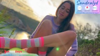 [GetFreeDays.com] Chica sexy te hace mamada usando los pues en calcetines al atardecer Adult Clip October 2022-9