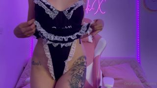 Itsxlilix - Un Petit JOI Avec Option CEI Pour Mes Francais - Femdom pov-1