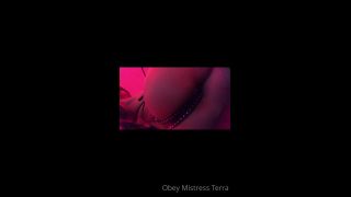 Mistress Terra - obeymistressterra ObeymistressterraIm back bitches waiting in my dungeon ready to worshiped - 22-07-2020 - SiteRip-9