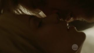 Laura Vandervoort – Bitten s01e02 (2014) HD 720p - (Celebrity porn)-0