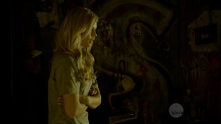 Laura Vandervoort – Bitten s01e02 (2014) HD 720p - (Celebrity porn)-6