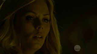 Laura Vandervoort – Bitten s01e02 (2014) HD 720p - (Celebrity porn)-7