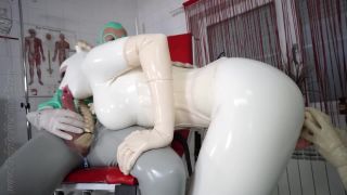 free video 6 Kinky Rubber World: Blowjobs for the Doctor and the Latexnurse - femdom - fetish porn fetish domina-9