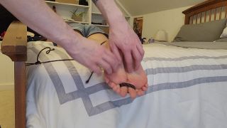 Toe-Tied Tickling Tickling!-1