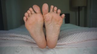 online adult video 3 Jerk to my Feet on fetish porn male fart fetish-8