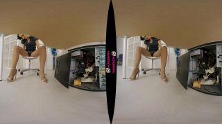 adult clip 2 Bonnie - Fix My Equipment - [Modelsporn.org] (UltraHD 4K 2880p) - videos - virtual reality batman femdom-4