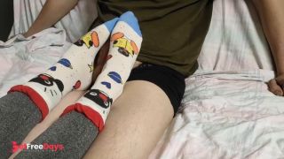 Pingu has a load of cum, Loulou likes it-3