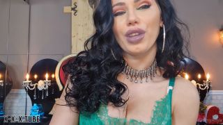 Hardcore porn glamyanya 27 12 2020 1525577245 who stole your xmas grinch anya did Onlyfans  glamyanya -9