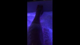 Lady Samira () Ladysamira - feetfetish relaxed in the jacuzzi on my tour in amsterdam feets feetworship toes fee 23-03-2020-7