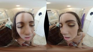 Devon Green in Uni-Sex,  on 3d -8